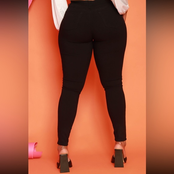 Swank A Posh Blacklist Butt Lifting Jean - Picture 11 of 14